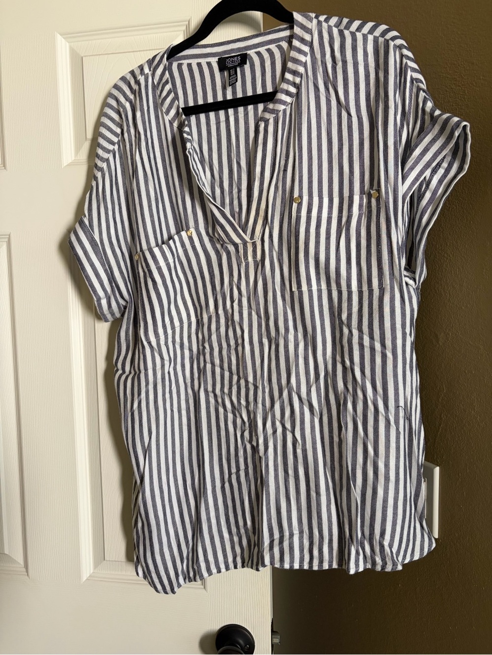 Jones New York Navy & White Striped V-Neck Pocket Tunic